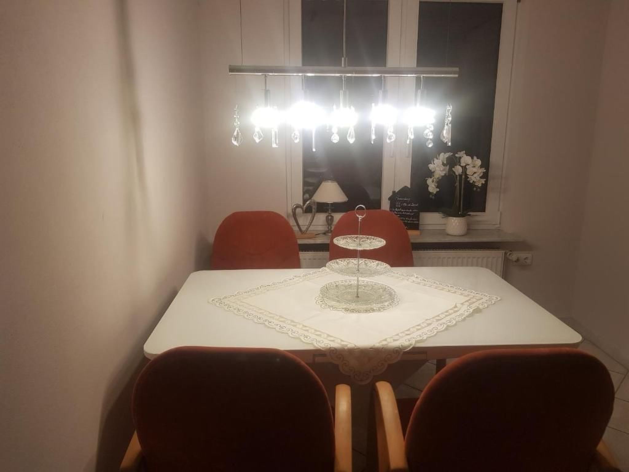 Private Ferienwohnung in Nordenham mit großem Garten-Drinnen
