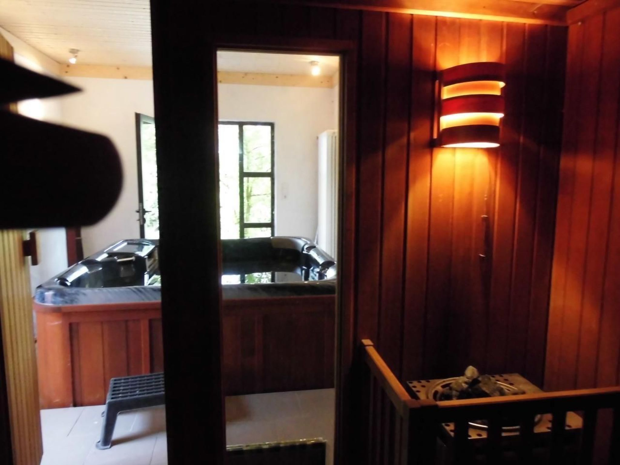 Mit Whirlpool, Sauna und Internet-Image-tags.info