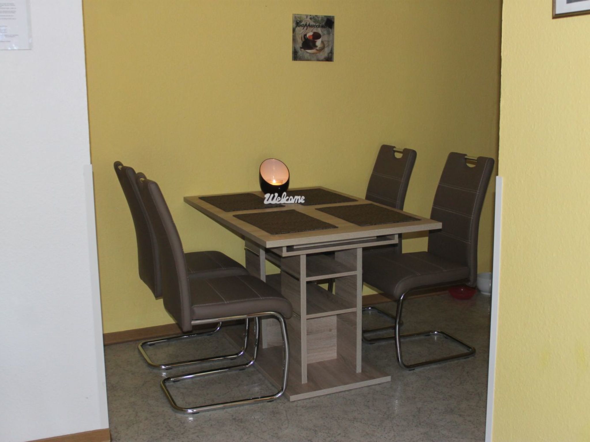 Ganze Wohnung in Jade mit Garten-Image-tags.info