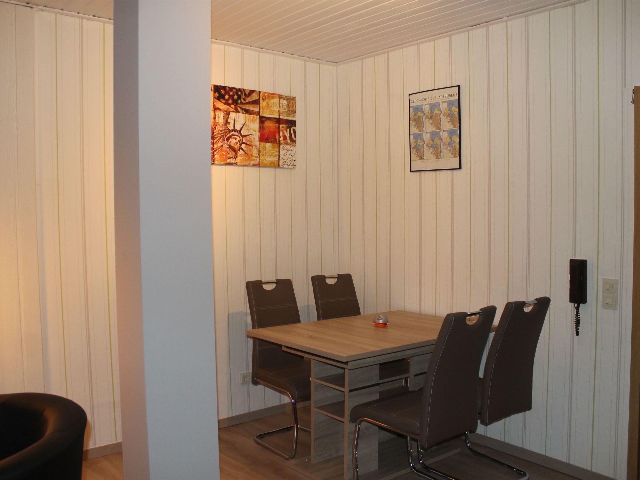 Renovierte Ferienwohnung in Jade-Image-tags.info