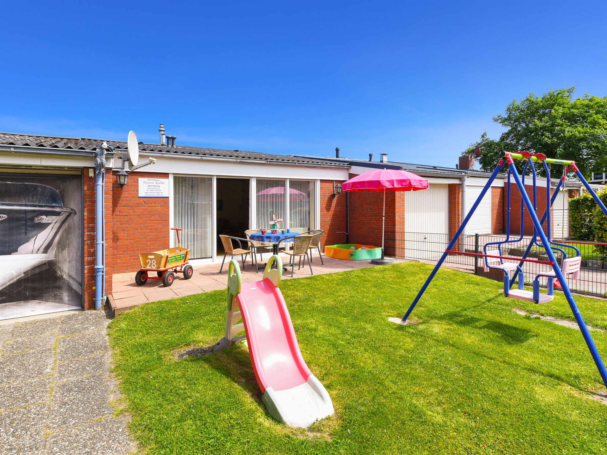 Strandnahes Ferienhaus mit Kinderspielplatz-Inside
