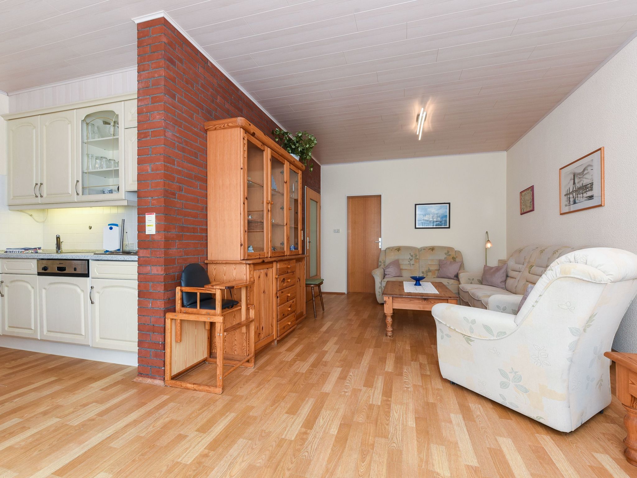 Strandnahes Ferienhaus mit Kinderspielplatz-Inside