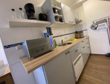 Appartement Seestern: Rustiek verblijf nabij Bensersiel met tuin & terras - thumbnail 3