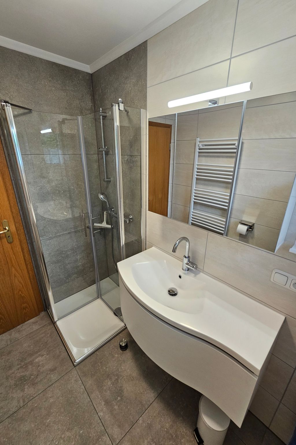 Komfortable Ferienwohnung in Werdum-Dedans