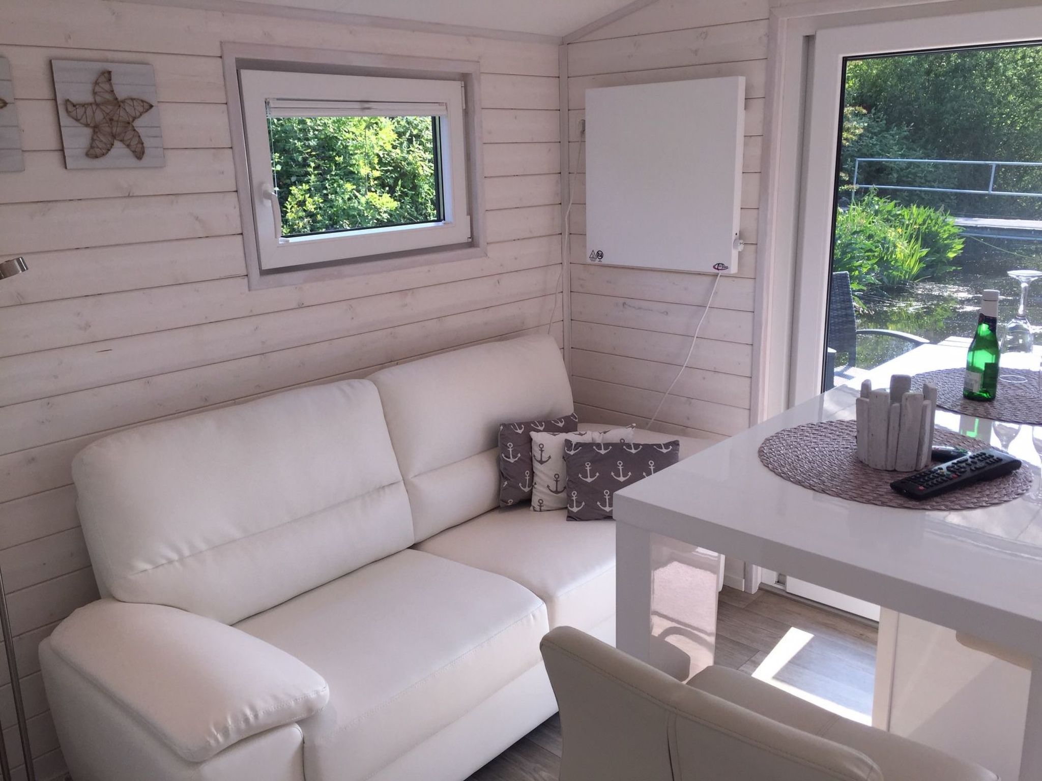 Hausboot KHT 1 Lacet mit Elektrokamin im Salon, 1 Schlafraum, Küche, Duschbad m-Image-tags.info