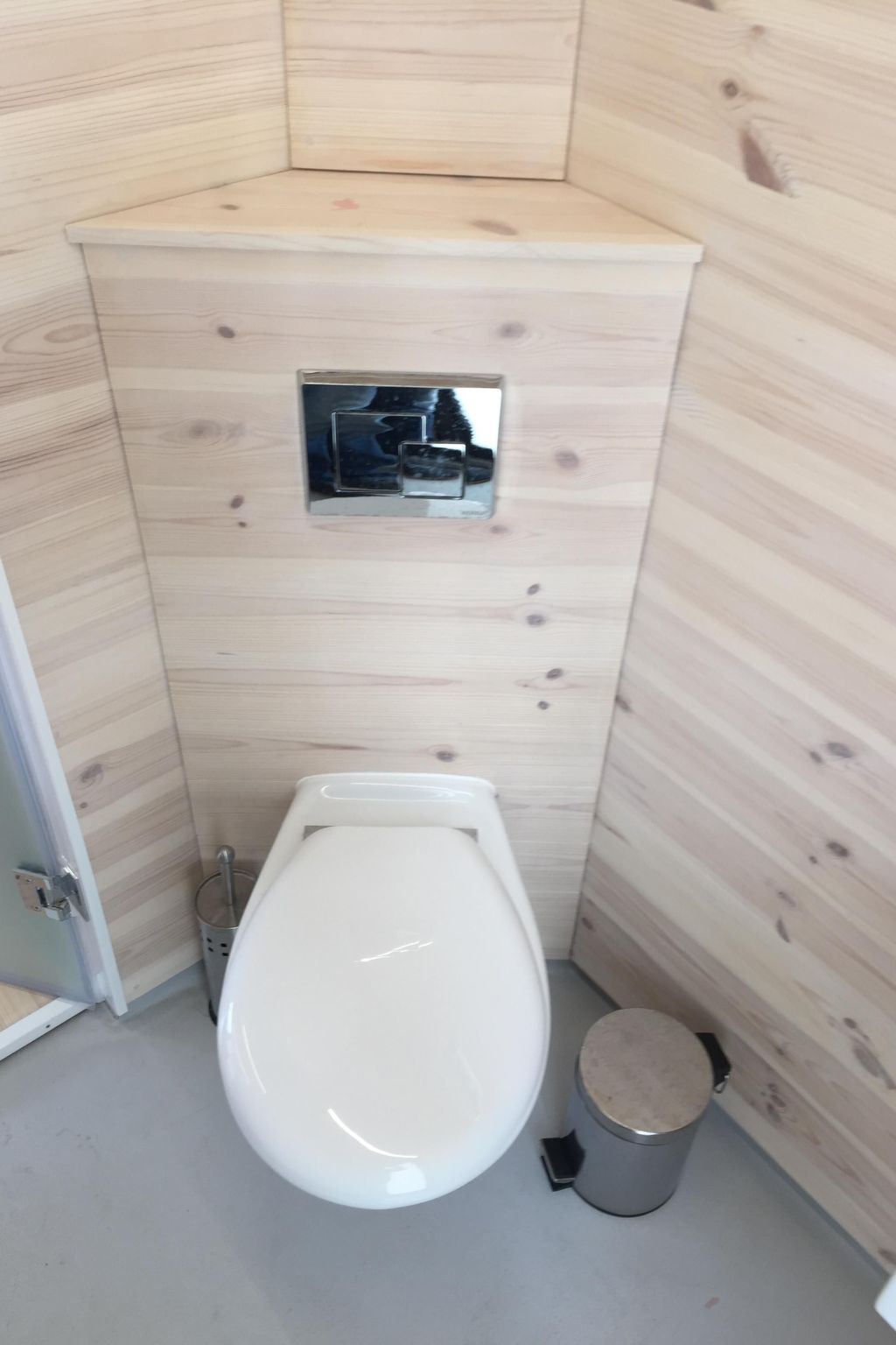 Hausboot für zwei Personen mit Kamin und Terrasse-Image-tags.info