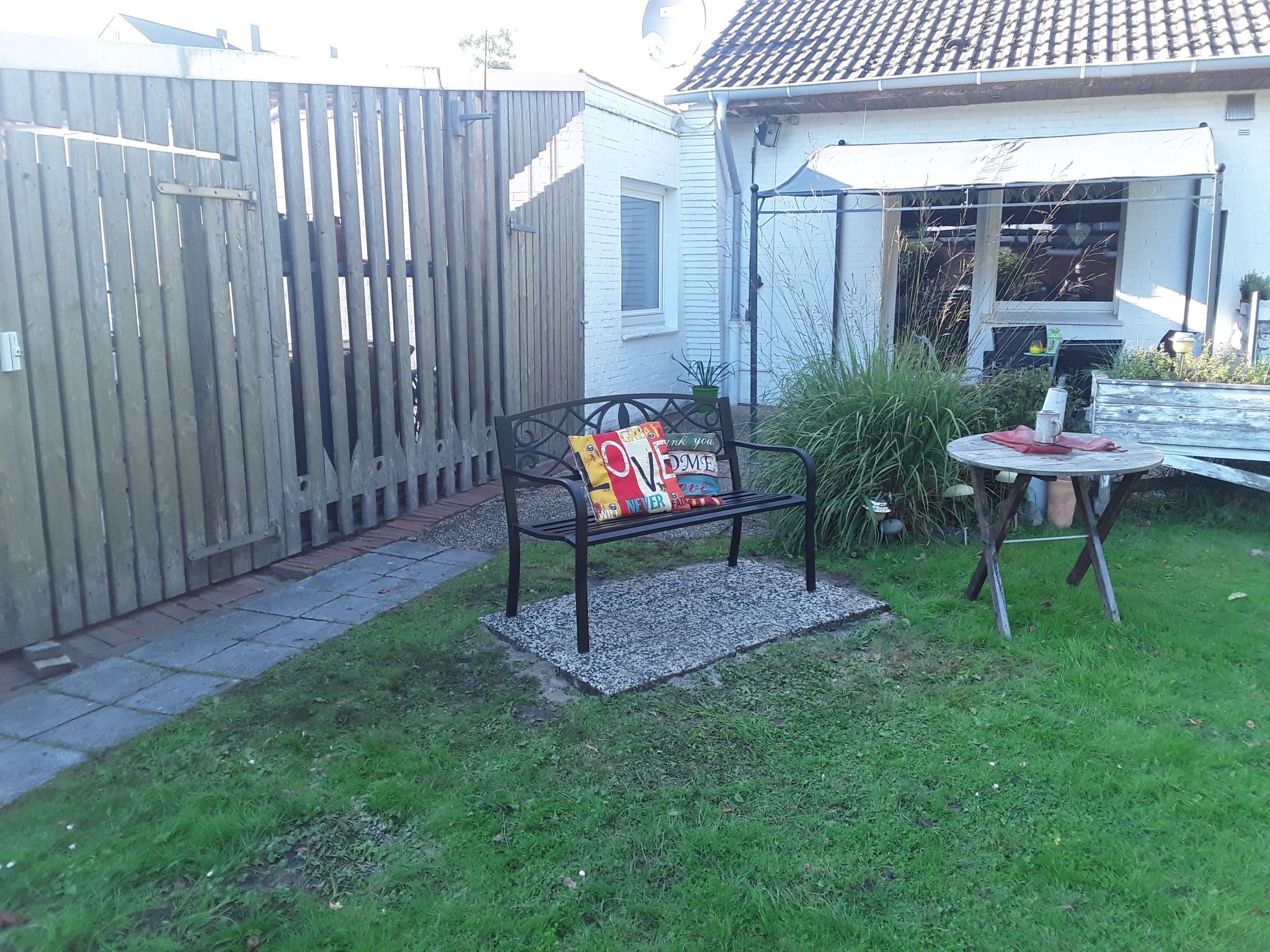 Mit Terrasse in ruhiger Lage-Binnen