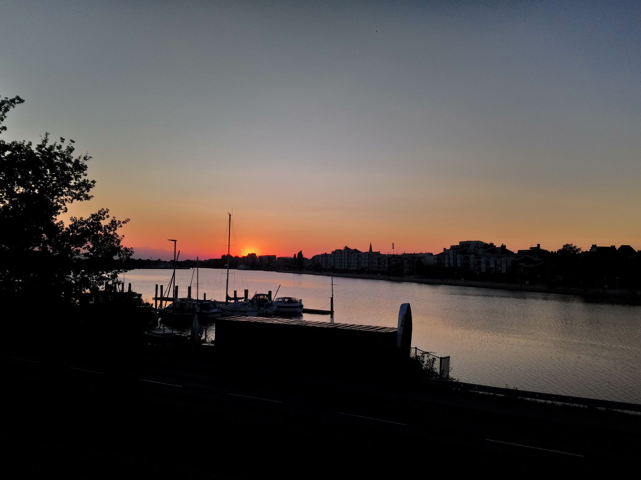 Wohnung in Altengroden mit Garten-Binnen