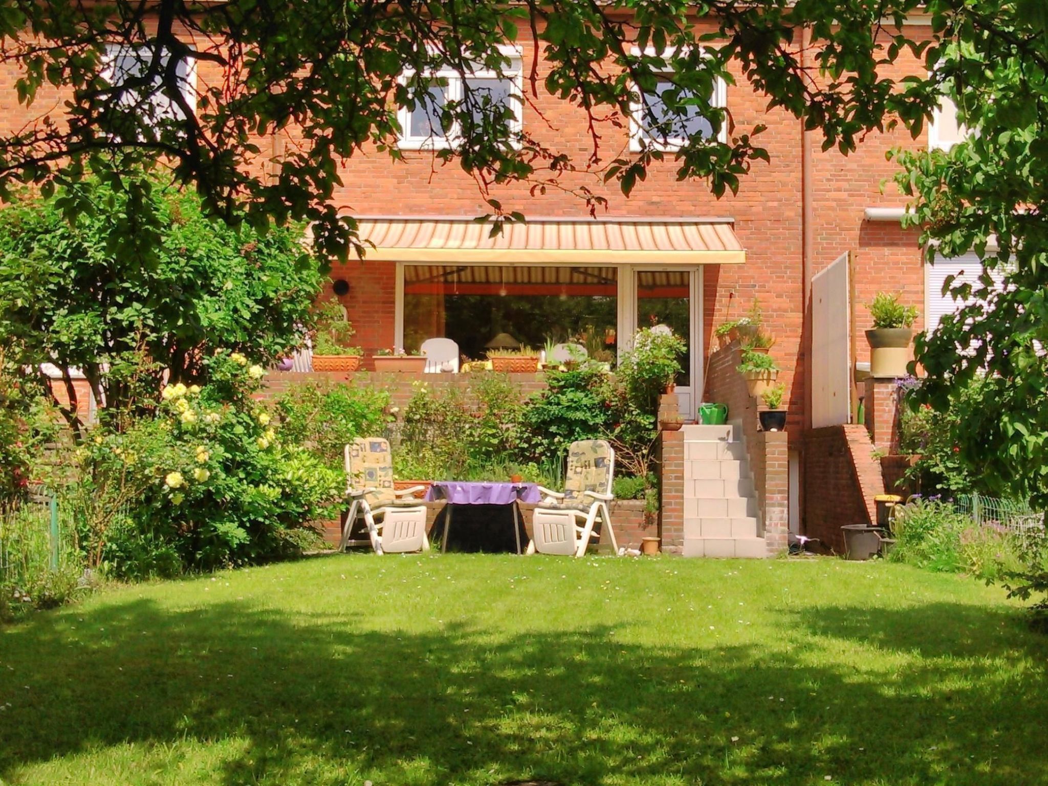 Wohnung in Altengroden mit Garten-Binnen