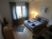Rustiek appartement Genius met tuin, 8 km van de Noordzeekust - thumbnail 1