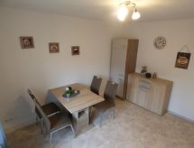 Große Ferienwohnung in Voslapp mit Garten