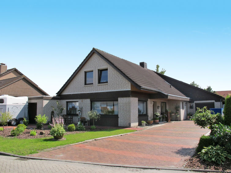 Centraal gelegen appartement in Ditzum voor 4 personen in Ditzum