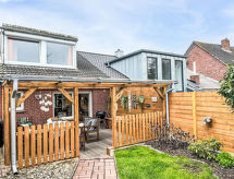 Deichblick: Ruim vakantiehuis voor 5 personen aan het water bij Ditzum - thumbnail 1
