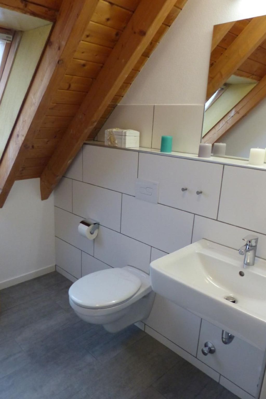 Einladende Obergschosswohnung mit sonnigem Balkon-Inside