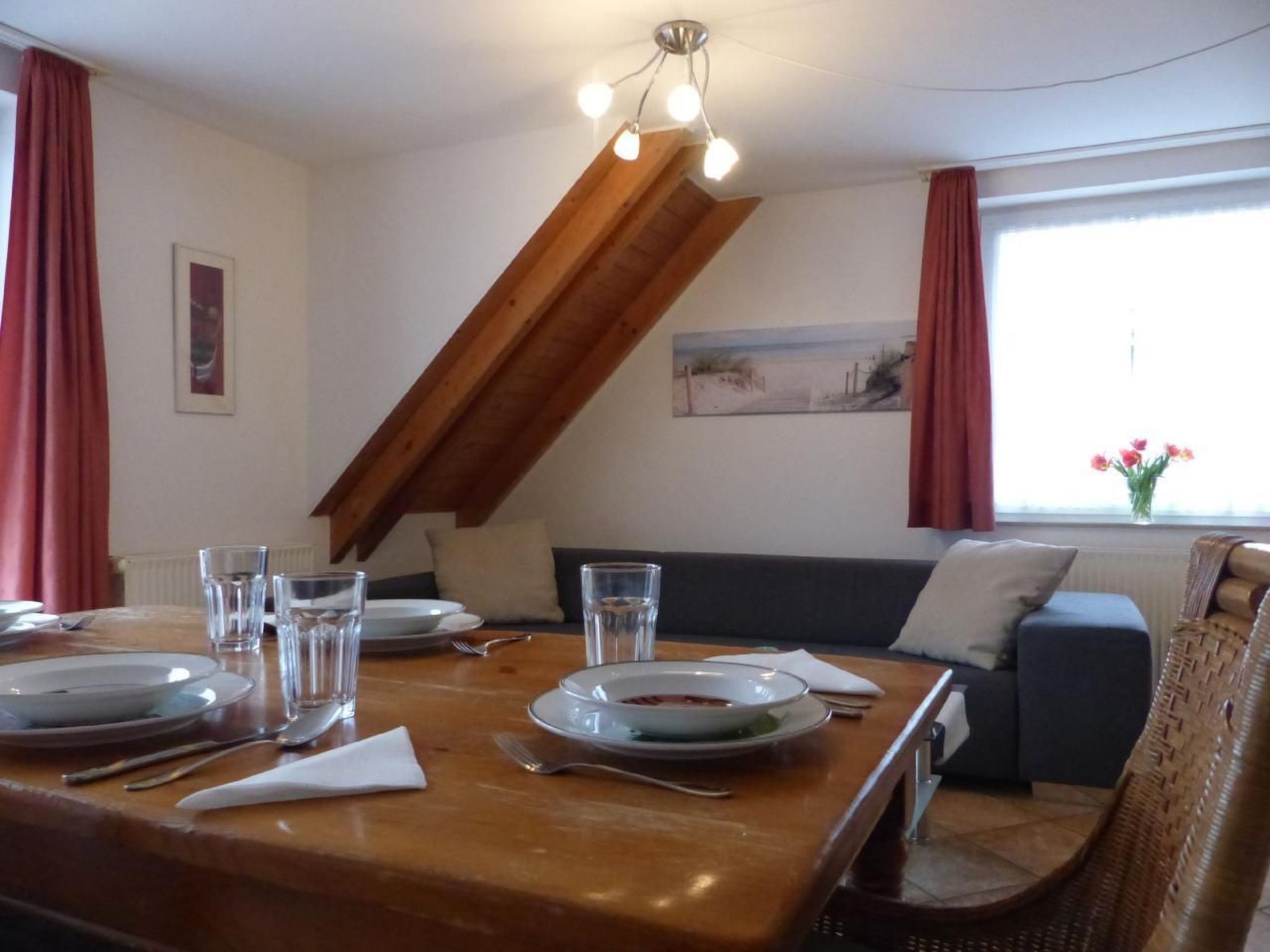 Einladende Obergschosswohnung mit sonnigem Balkon-Inside