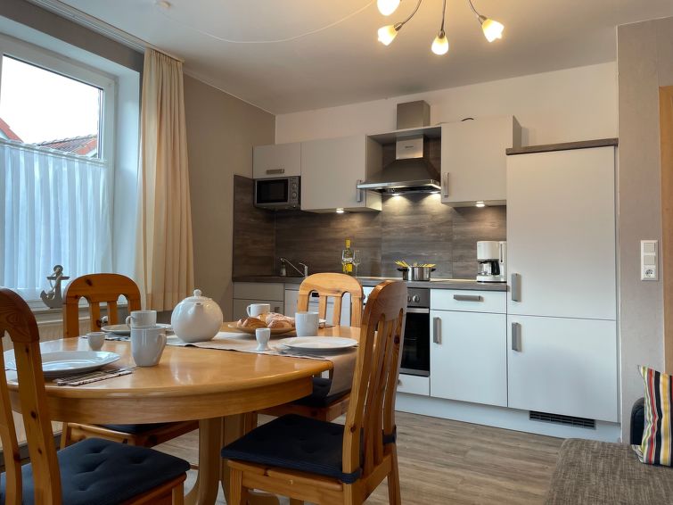 Helle Erdgeschosswohnung Mit Sonniger Terrasse - Carolinensiel