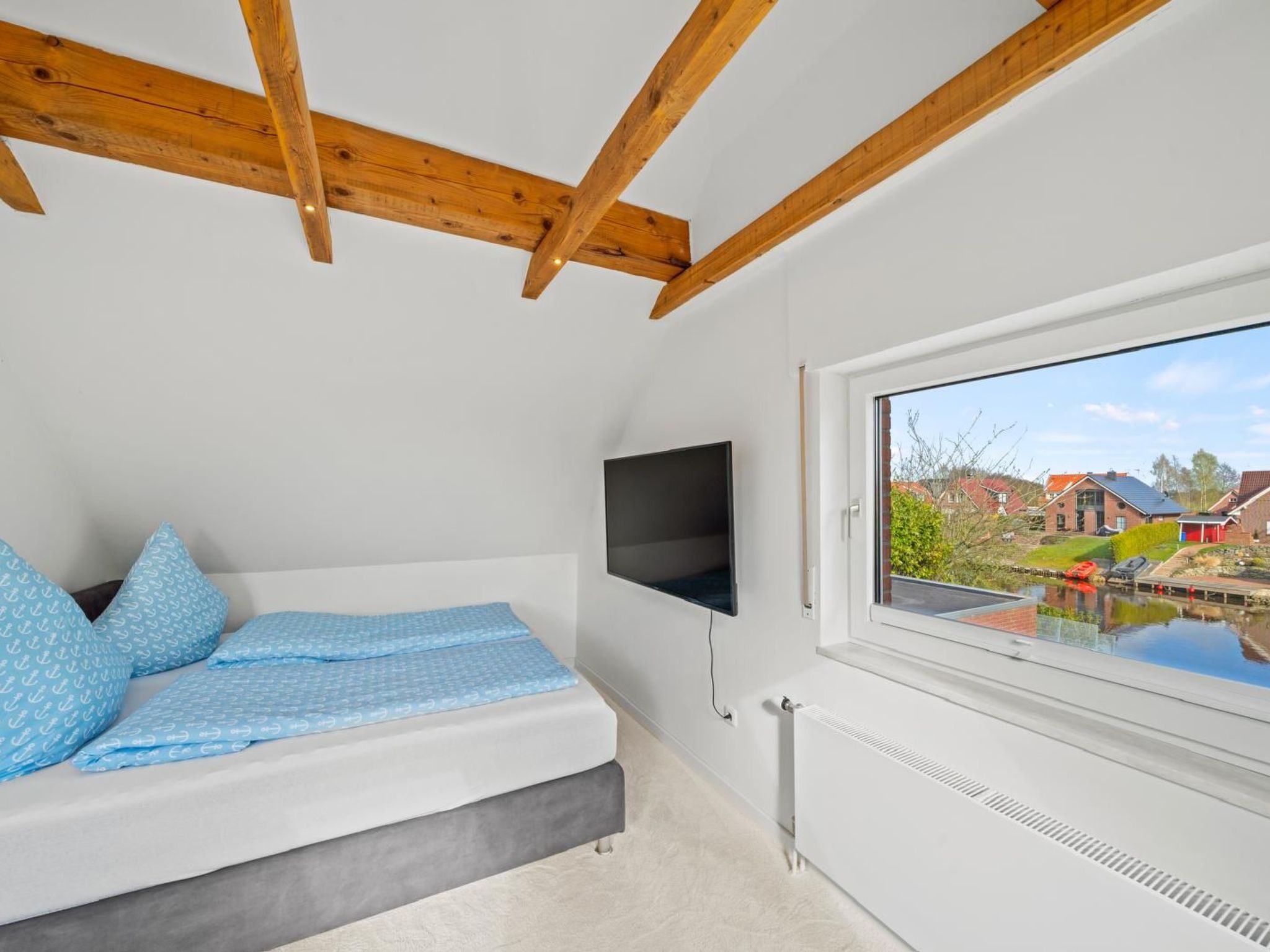 MeerLounge-Image-tags.info