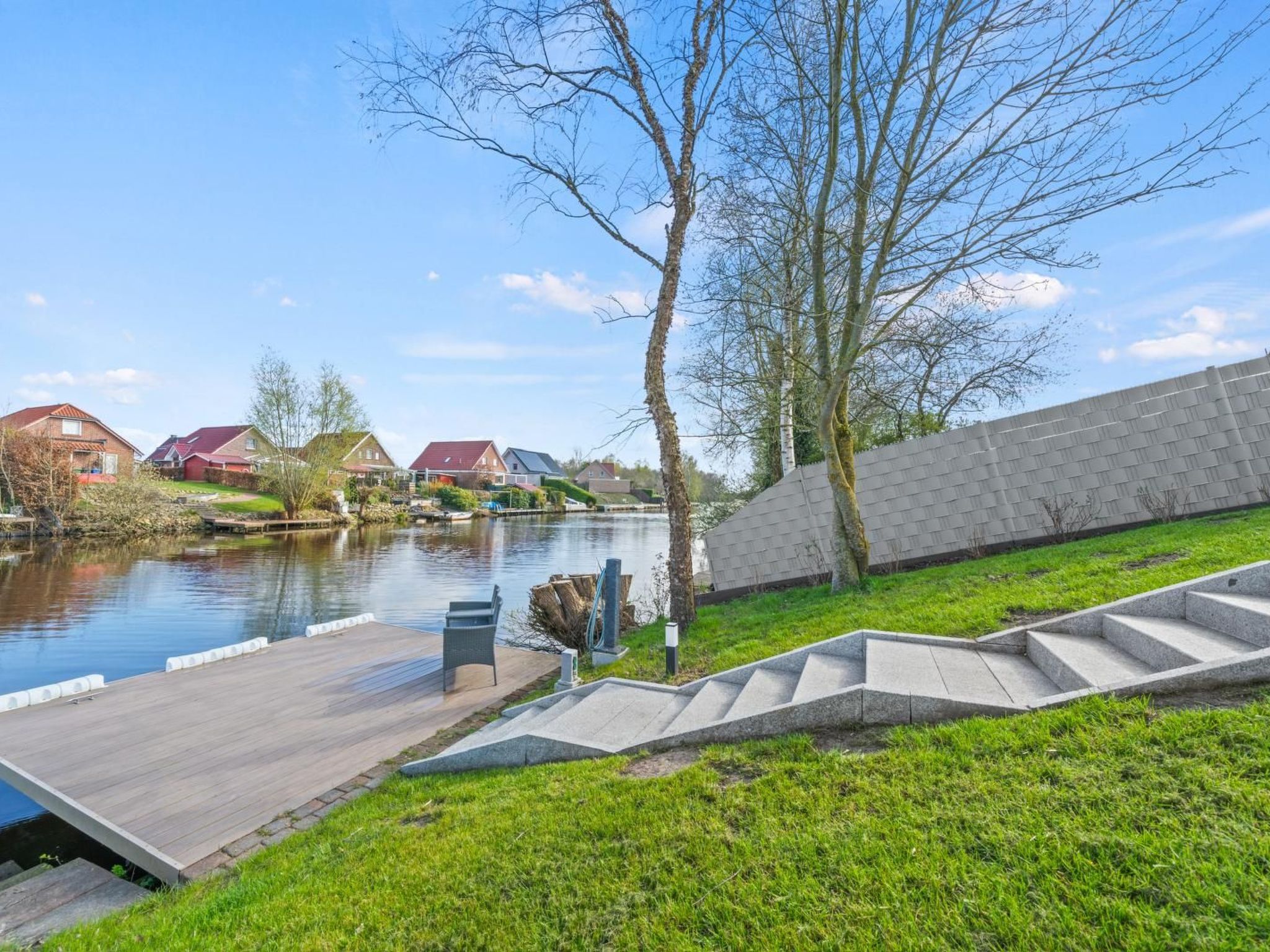 MeerLounge-Image-tags.info