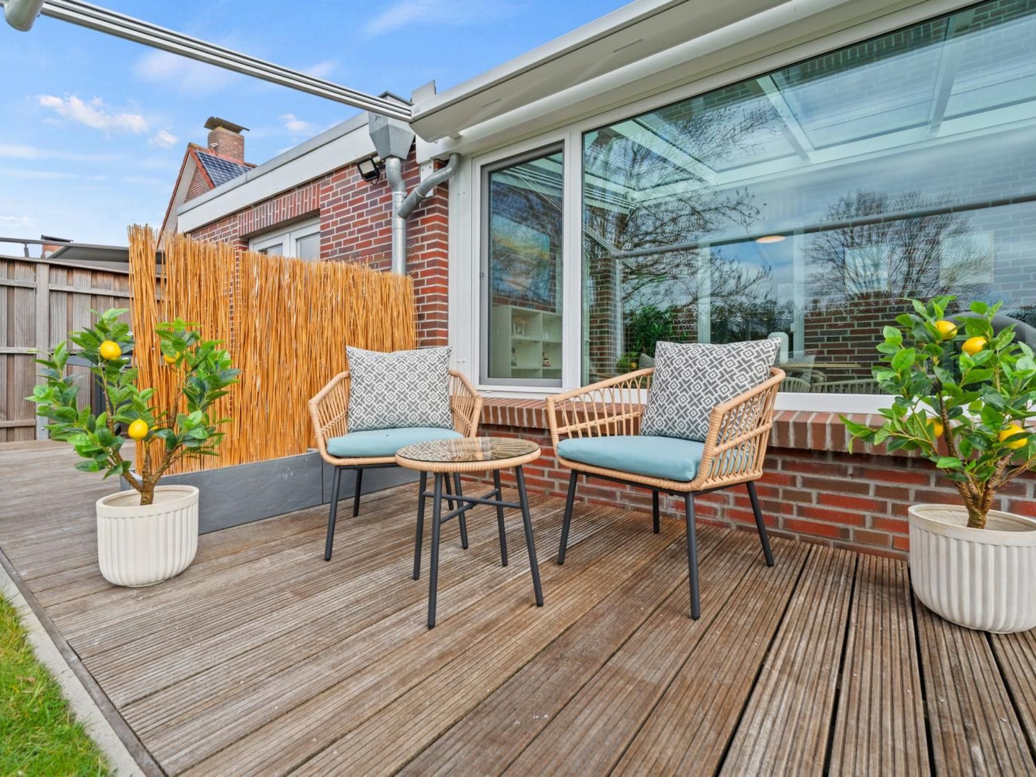 WaterLounge-Image-tags.info