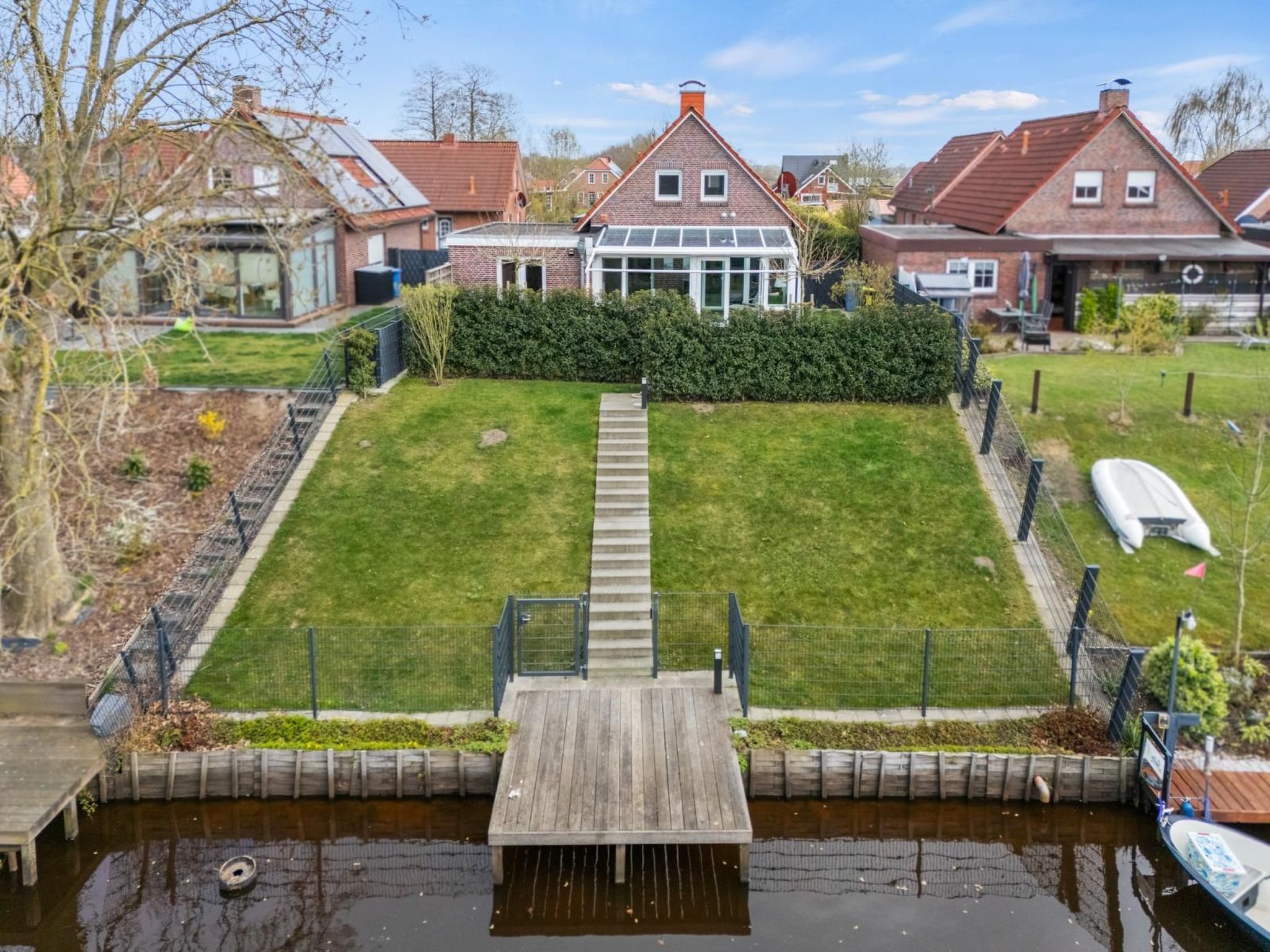 WaterLounge-Image-tags.info