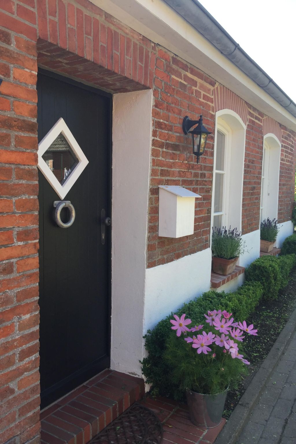 Liebes Lottchen-Outside