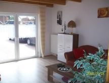 Vrijstaand vakantiehuis met omheinde tuin, vlakbij zee en strand in Greetsiel - thumbnail 6