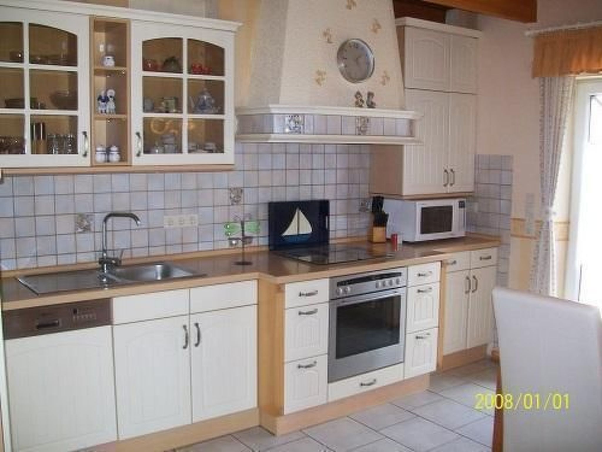 Mit umfriedetem Garten und Terrassen-Binnen