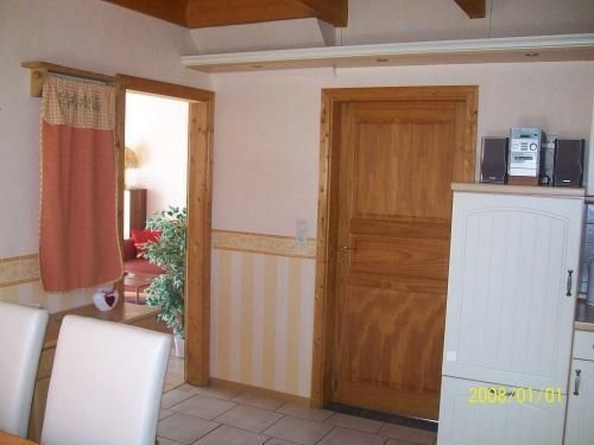 Mit umfriedetem Garten und Terrassen-Binnen