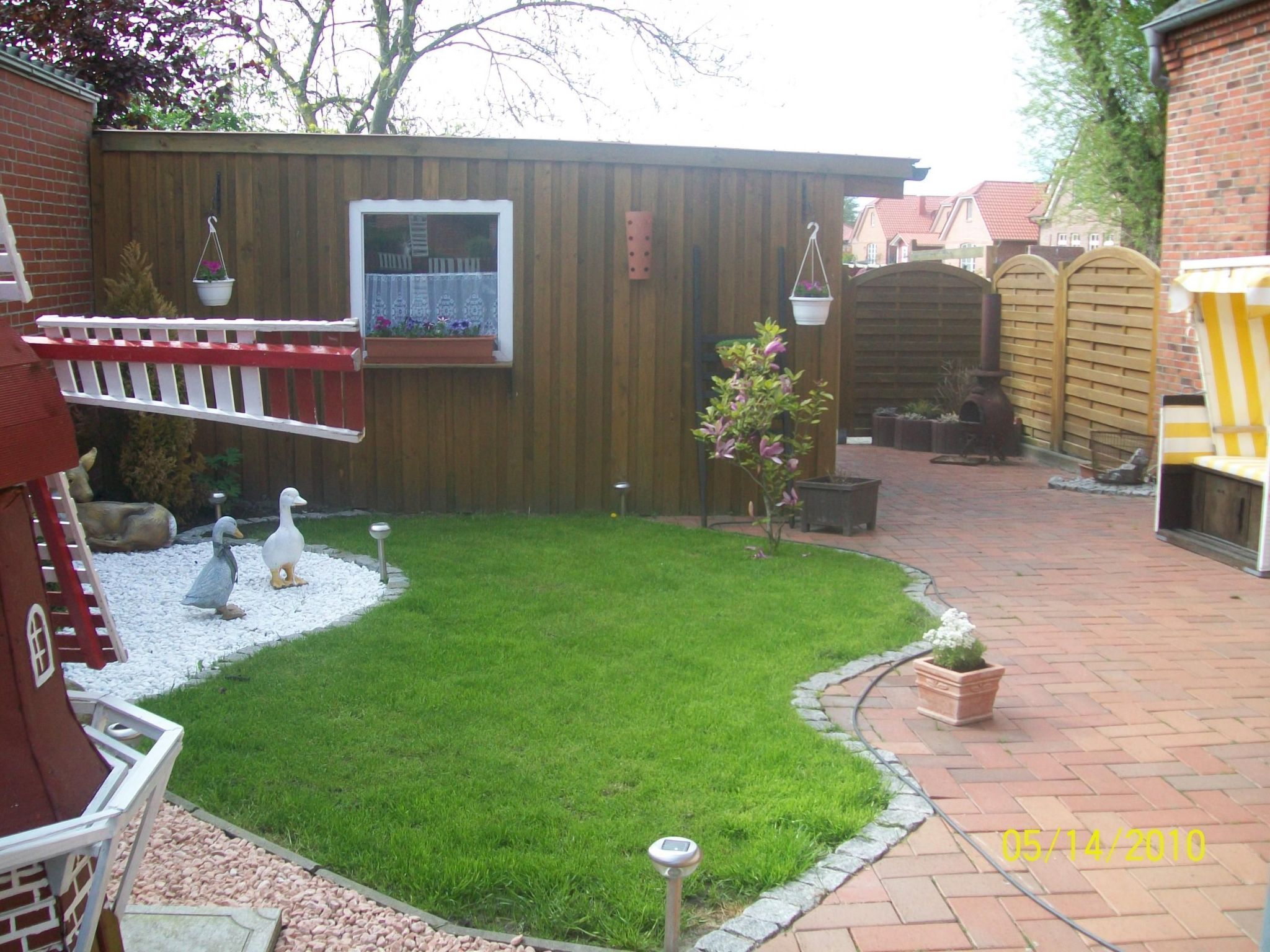 Mit umfriedetem Garten und Terrassen-Binnen