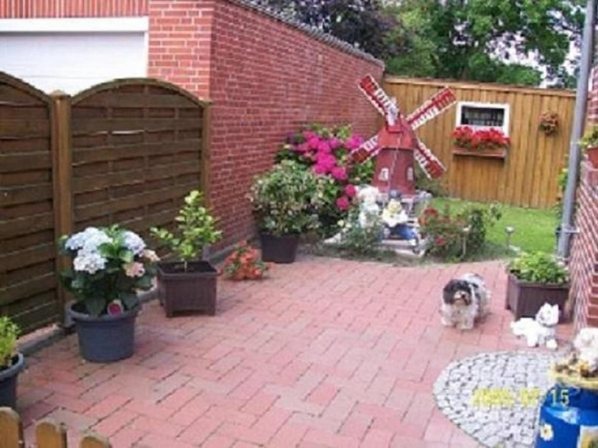 Mit umfriedetem Garten und Terrassen-Binnen