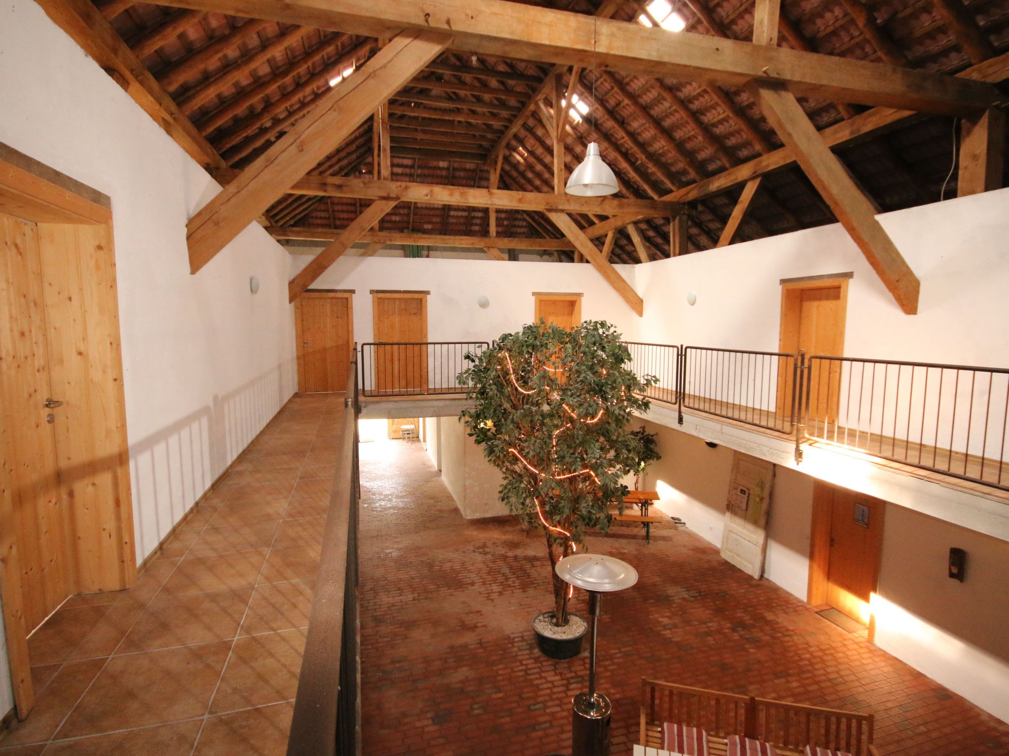 Landgut mit Dachterrasse-Image-tags.info