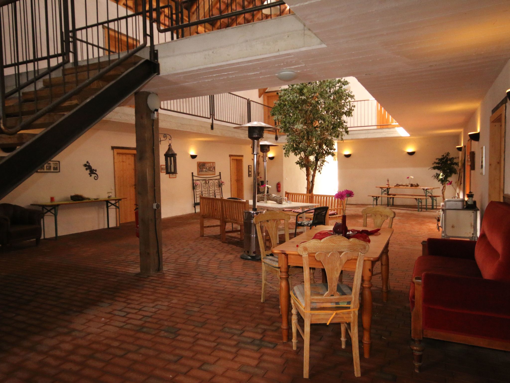 Landgut mit Dachterrasse-Image-tags.info