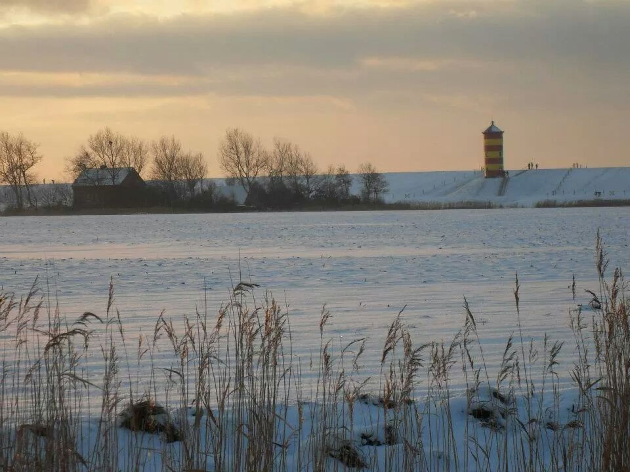 Landgut mit Dachterrasse-Image-tags.info