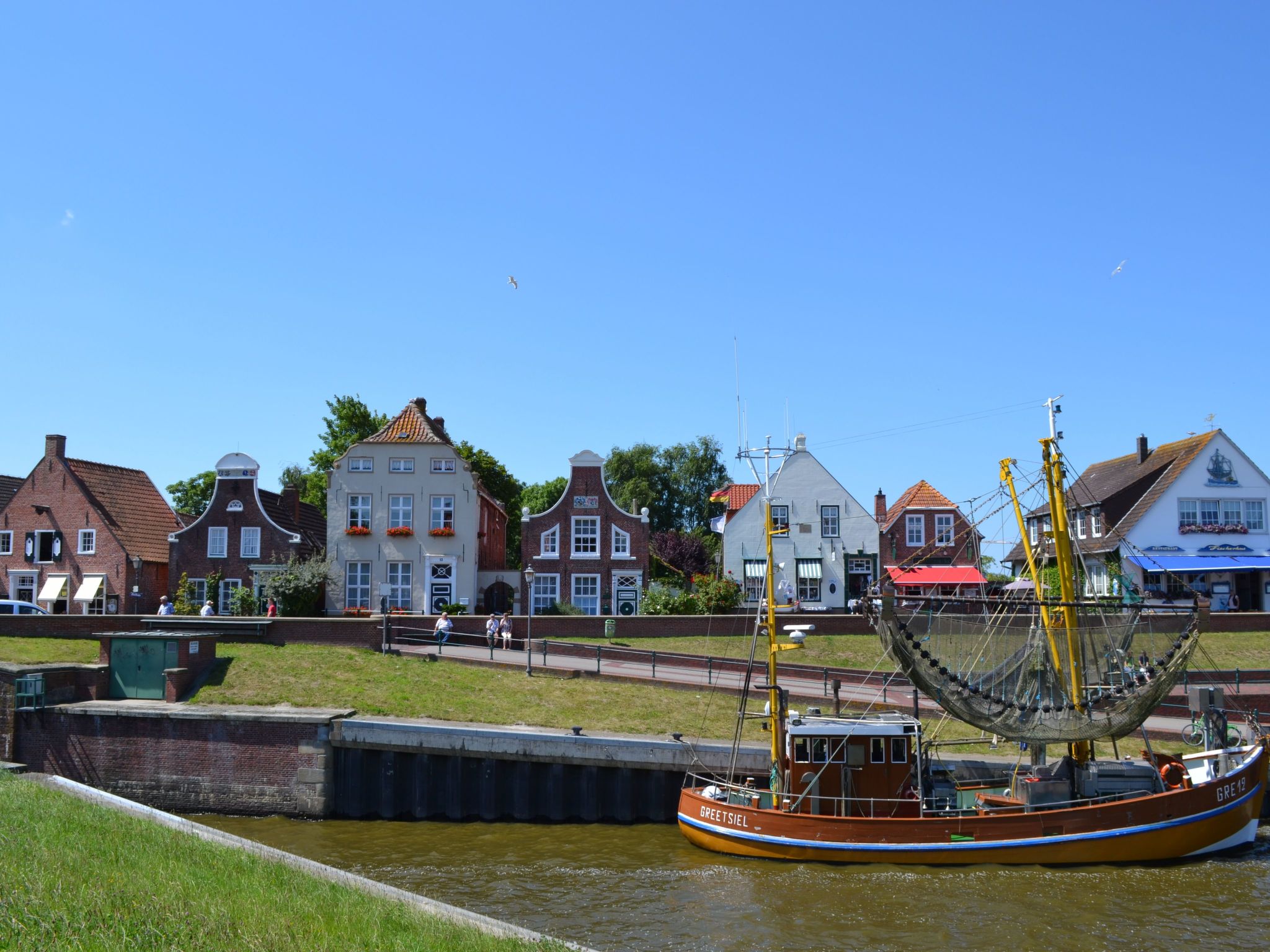 Landgut mit Dachterrasse-Image-tags.info