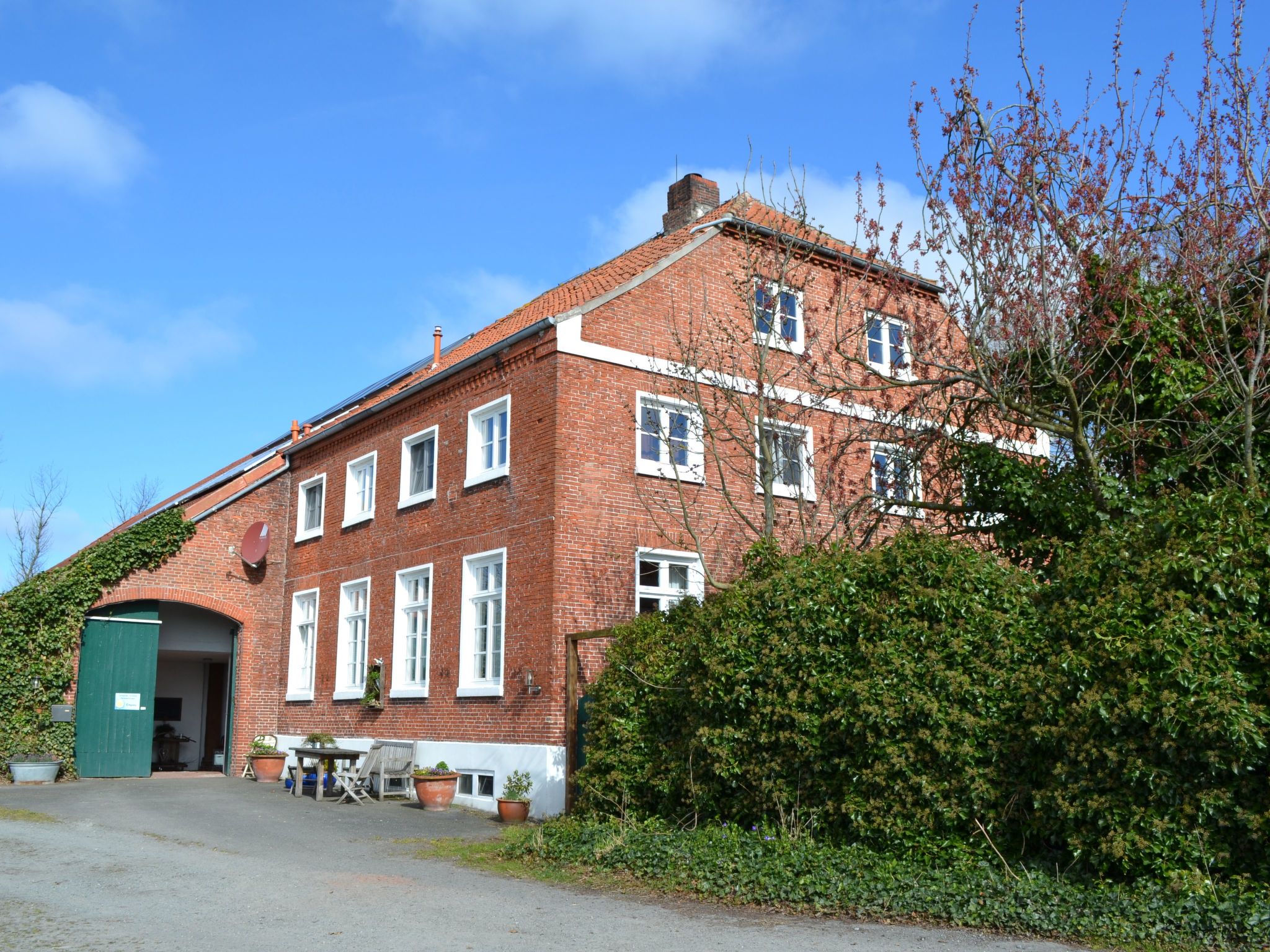 Landgut mit Dachterrasse-Image-tags.info