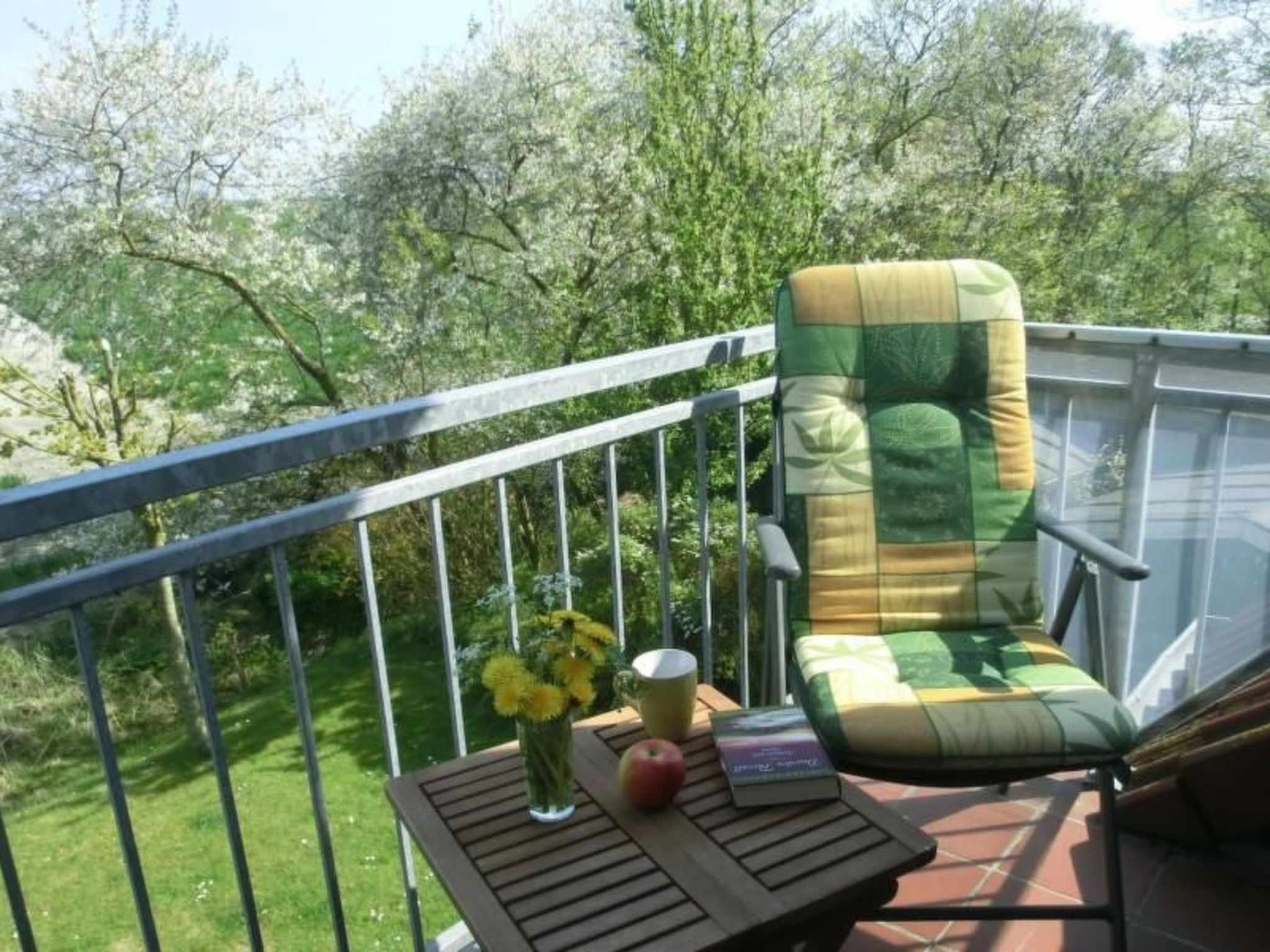 Gemütliche Ferienwohnung in Upleward mit Balkon-Binnen