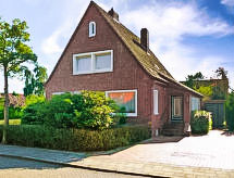 Vrijstaande woning bij Norden, 4.5 km van het strand - thumbnail 1