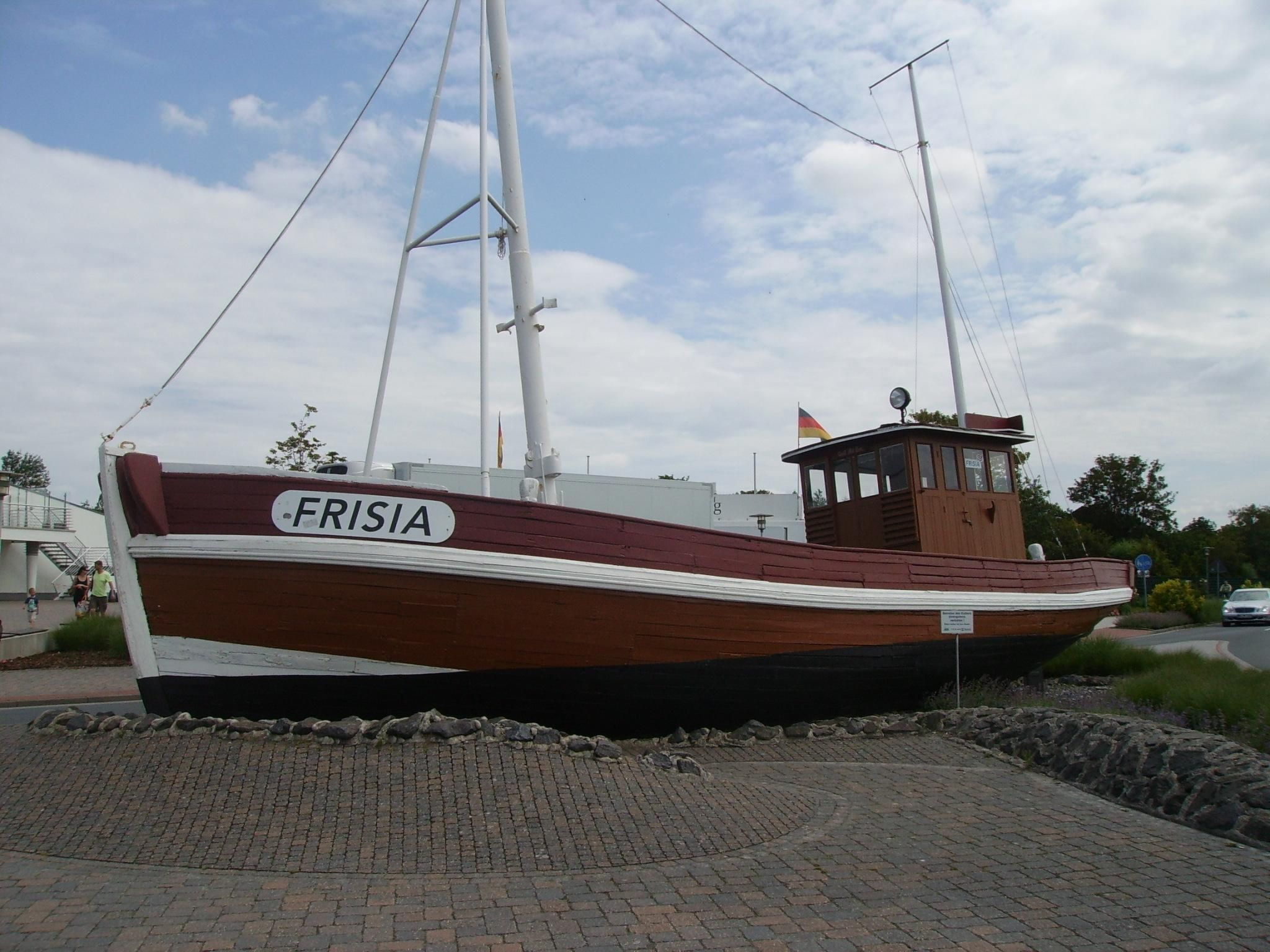 Mit Garten und Gartenhaus-Image-tags.info