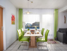 Licht appartement vlakbij strand en zee in Norddeich - thumbnail 3