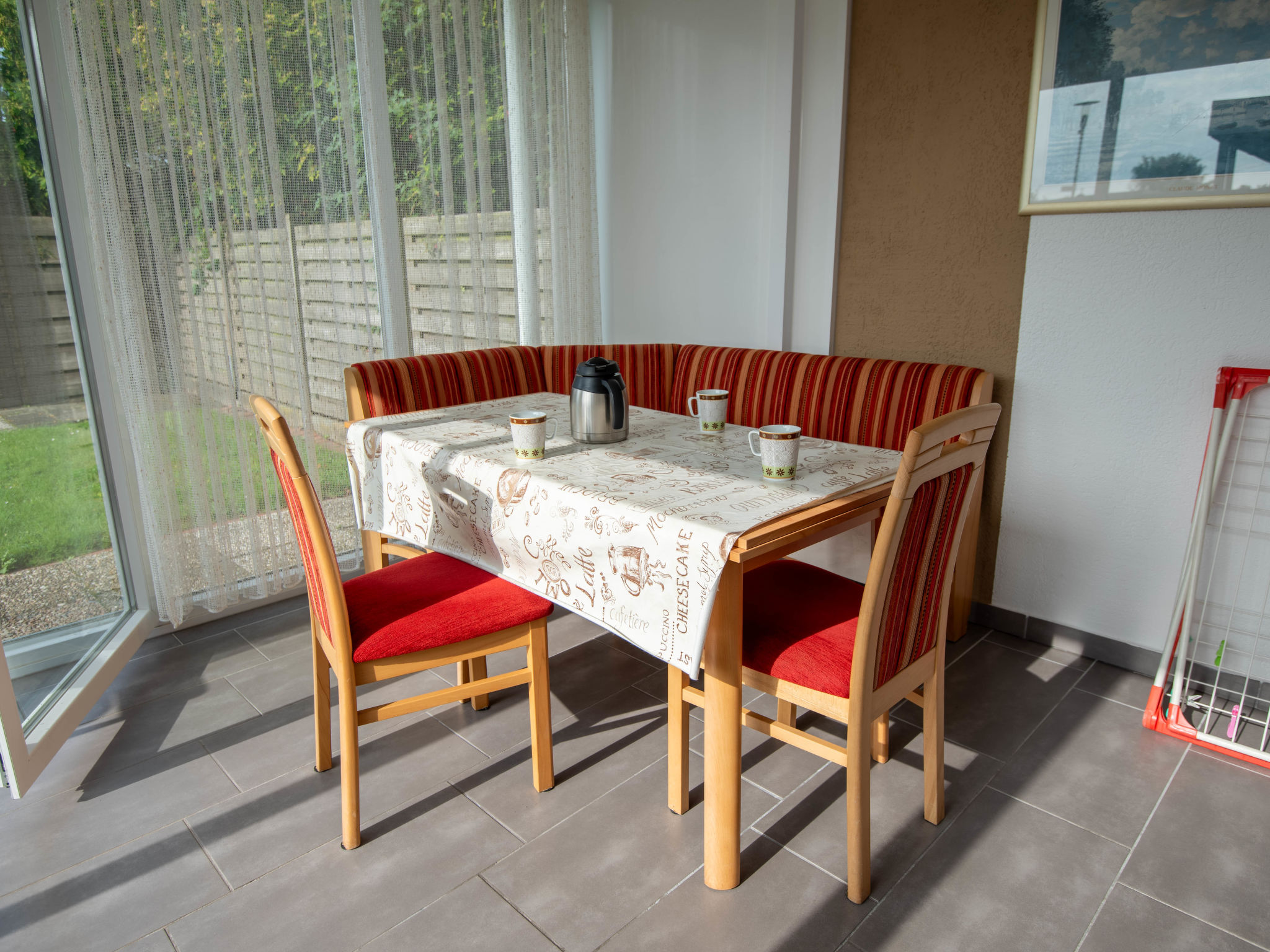 Maison Seefalke – Cuisine et coin repas, photo 22 sur 50