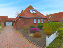 Reuse: Vrijstaande vakantiewoning met tuin op 1,2 km van het Noordzeestrand - thumbnail 1
