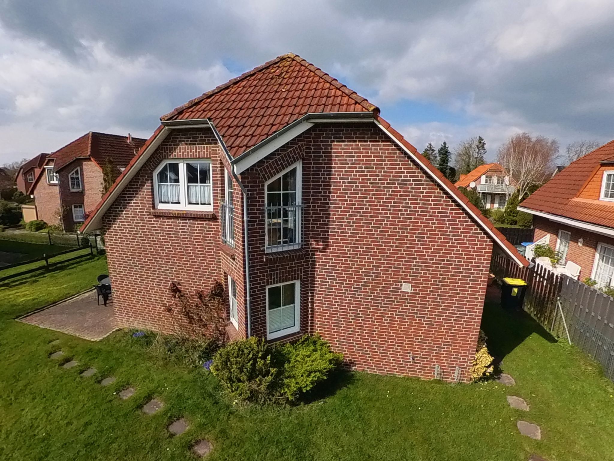 Ruime twee-onder-een-kapwoning op 1,5 km van het strand in Norddeich - foto 31