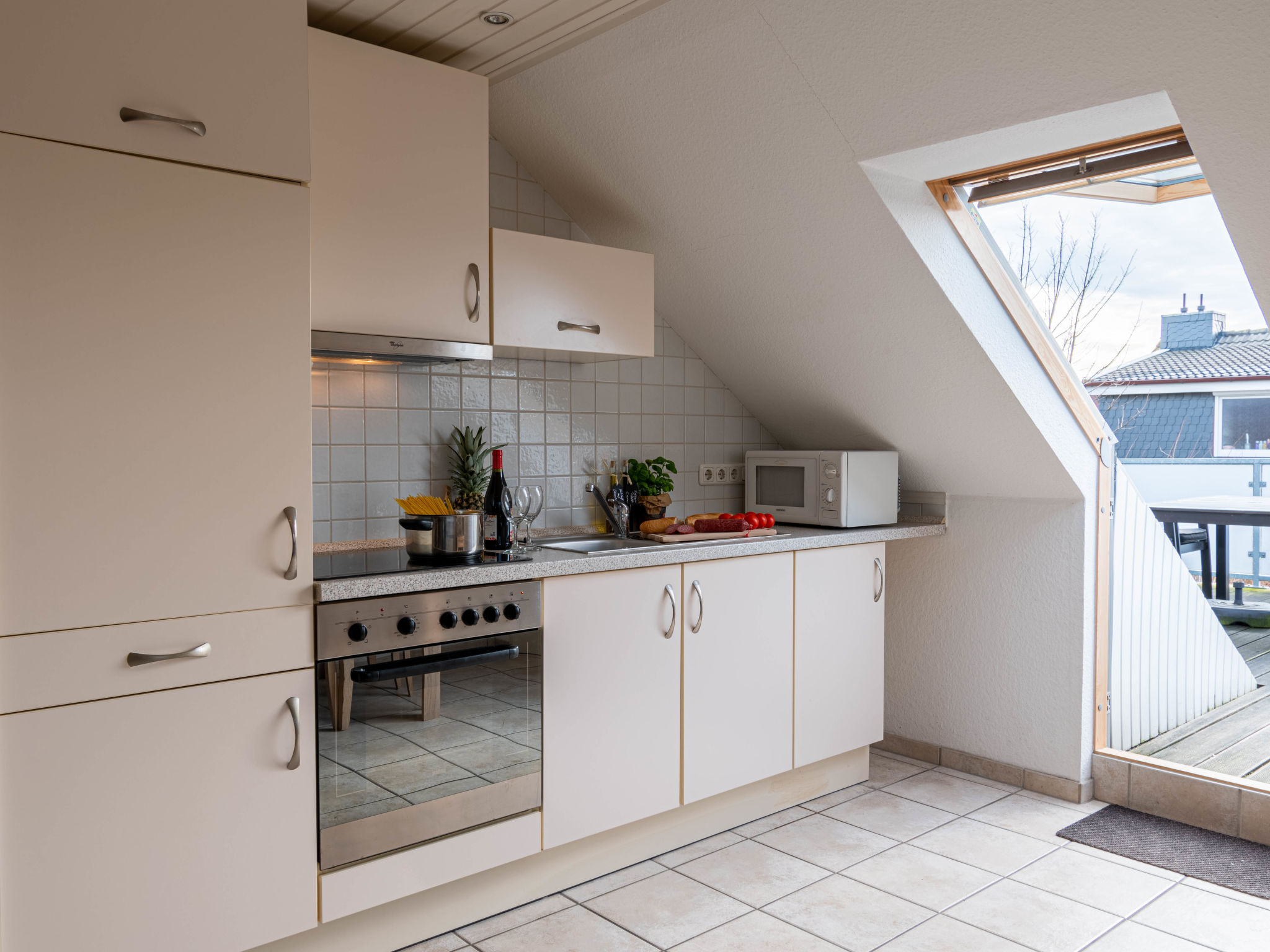 Kitchen / Dining Room