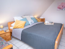 Robbe: Gezellig vakantiehuis op 1 km van het Noordzeestrand in Norddeich - thumbnail 5