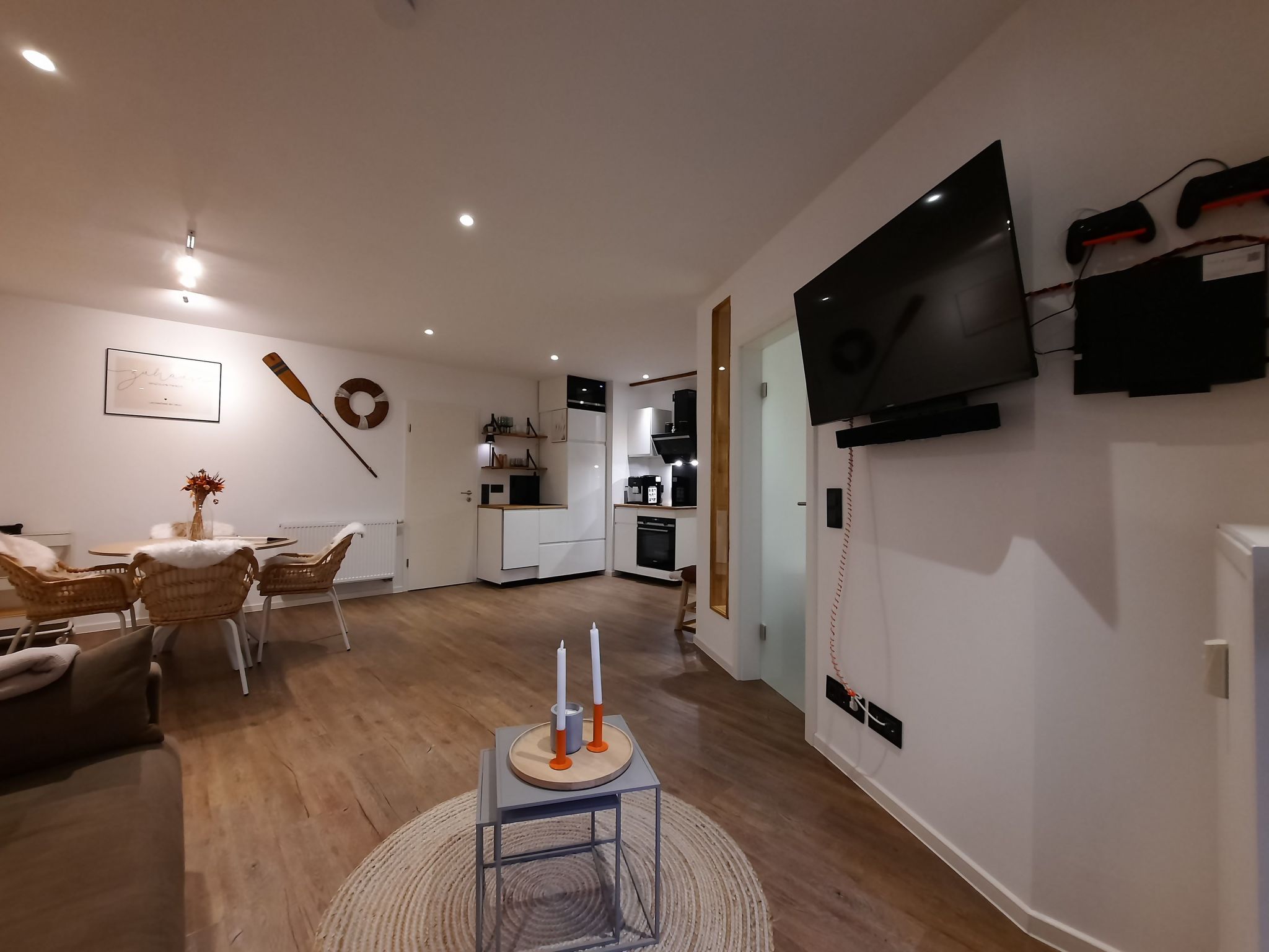 Lachmöwe by DeJu-Binnen