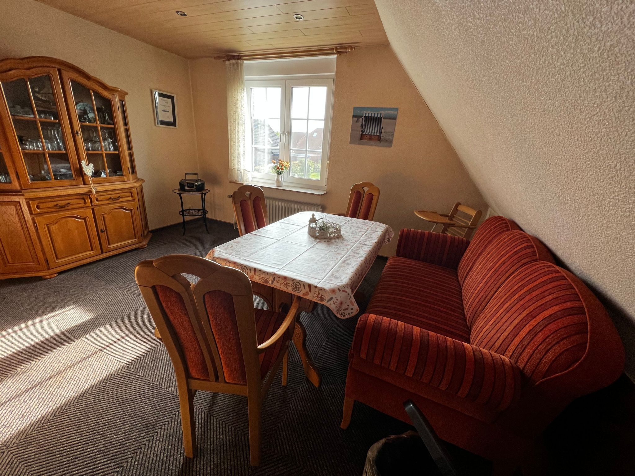 Geräumige Ferienwohnung mit Garten und Grill-Inside