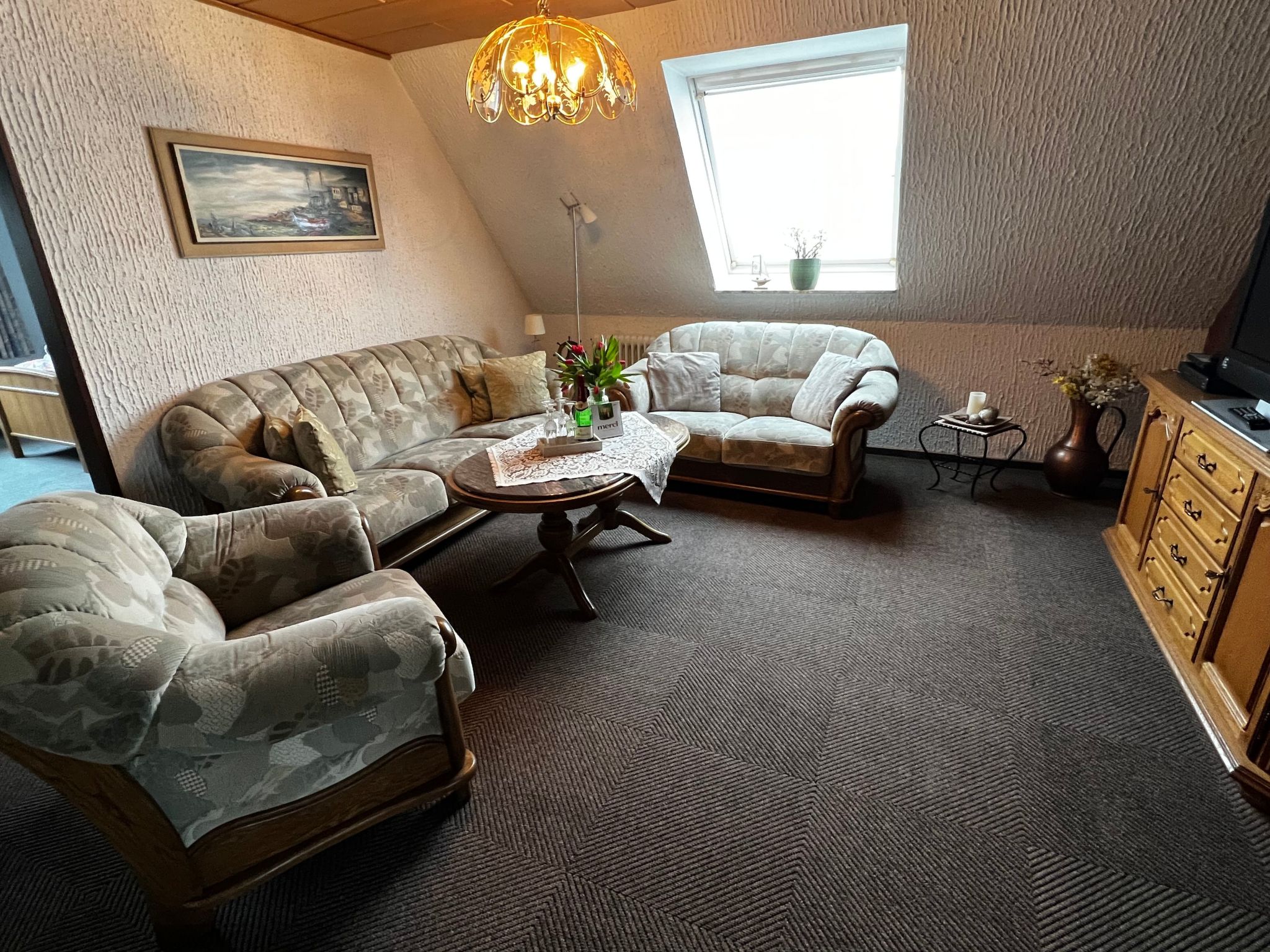 Geräumige Ferienwohnung mit Garten und Grill-Inside