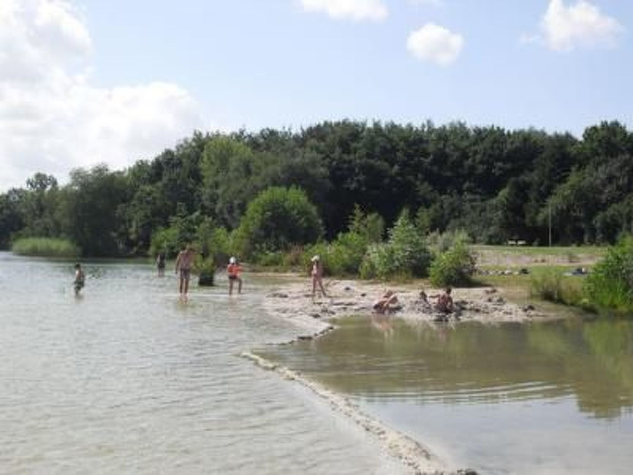 Geräumige Ferienwohnung mit Garten und Grill-Inside