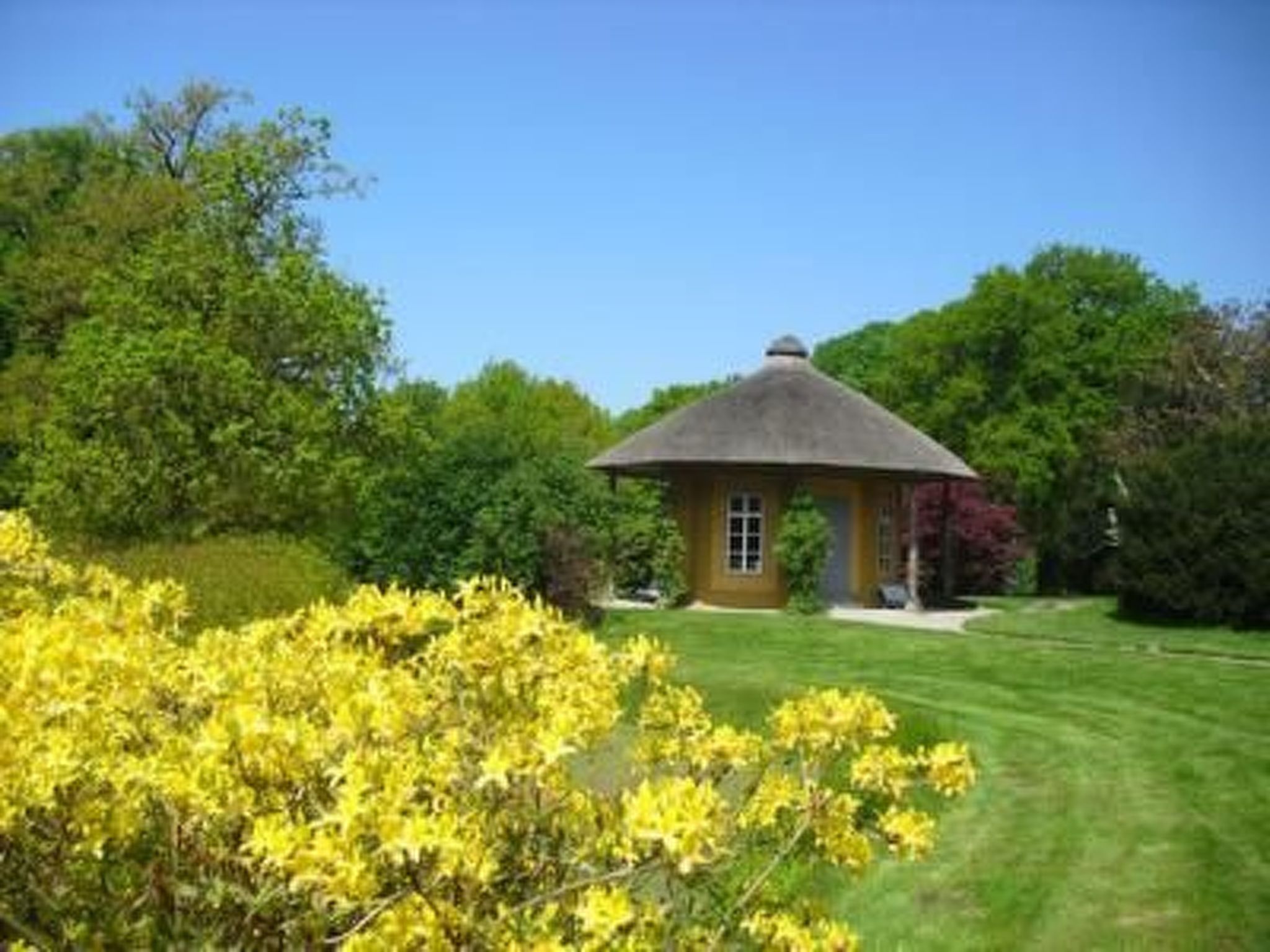 Geräumige Ferienwohnung mit Garten und Grill-Inside