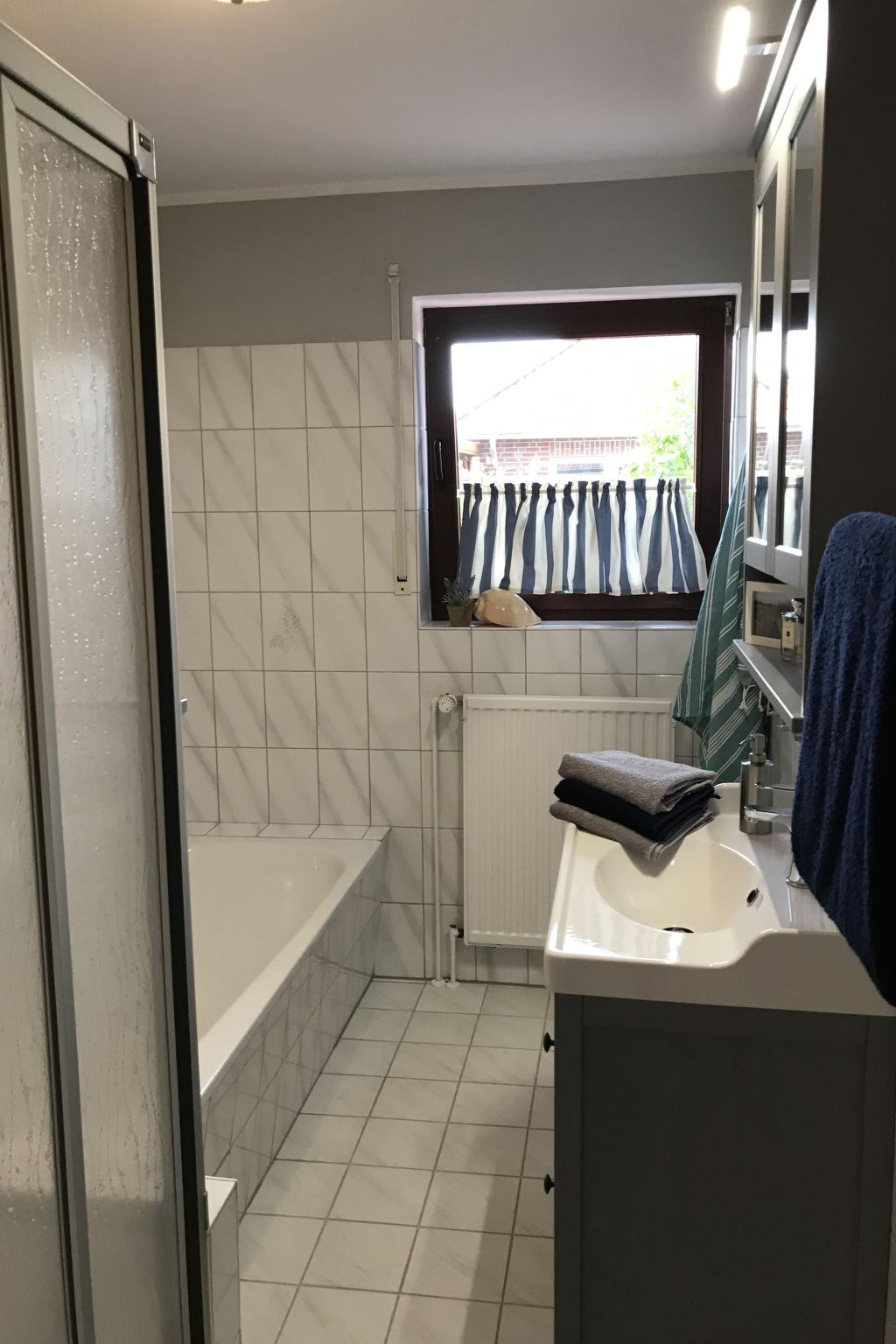 Dat luettje Huus 3-Image-tags.info